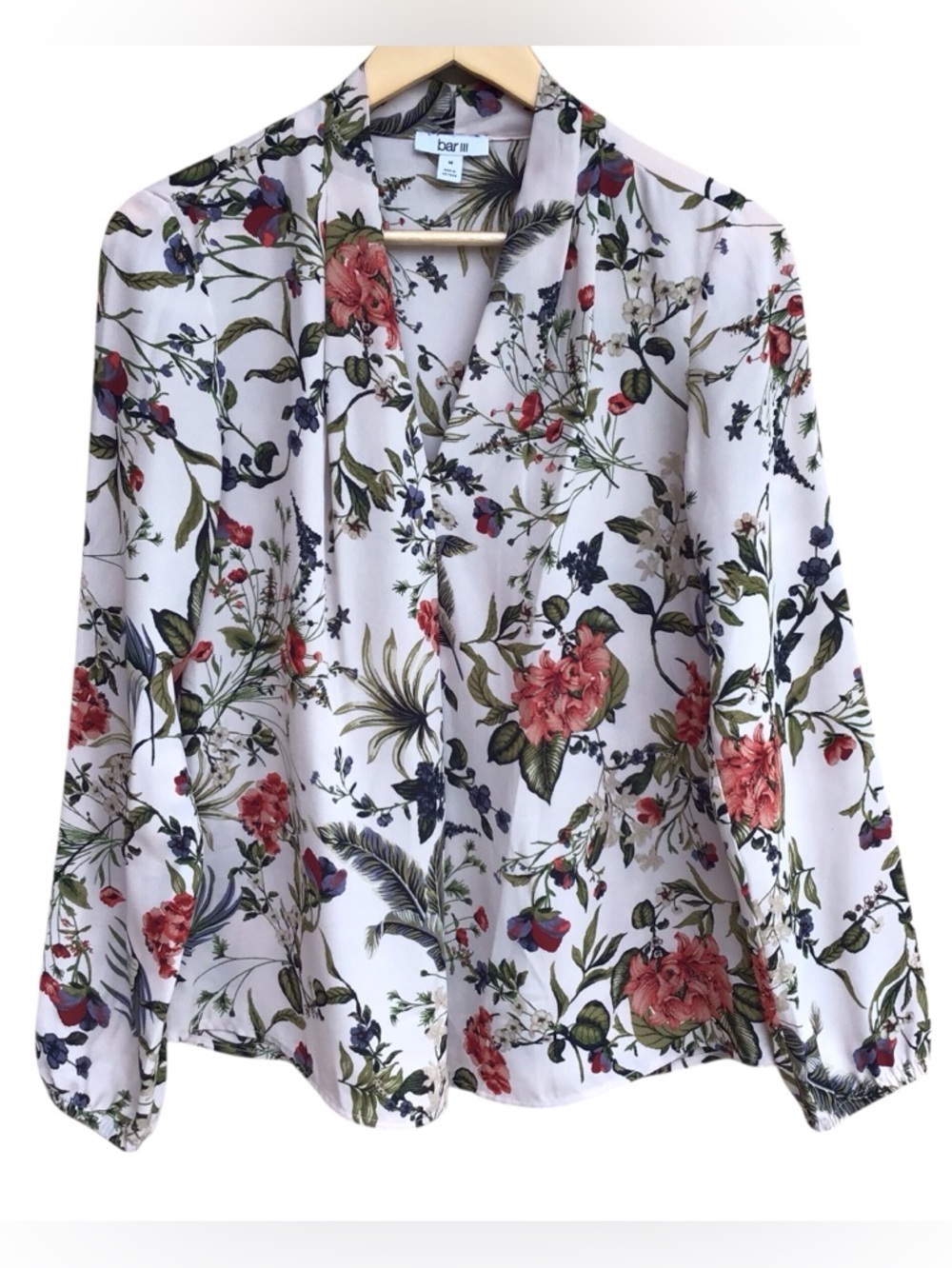 BAR III Floral Long Sleeve V Neck Blouse Medium NEW